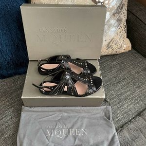 Auth Alexander McQueen studded leather sandals - 35/5